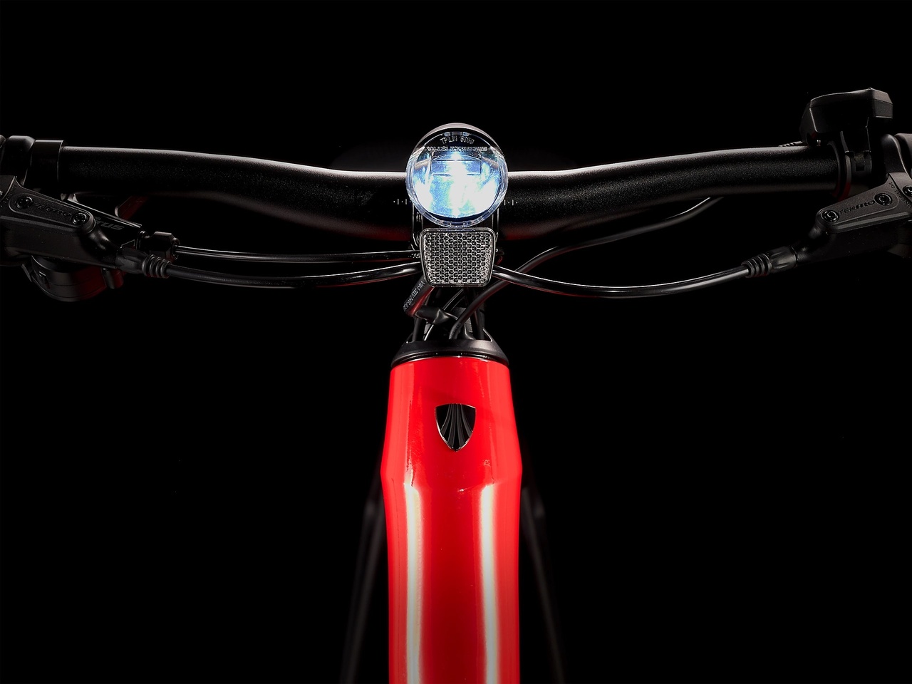 Trek FX+ 2 elcykel Viper Red XL