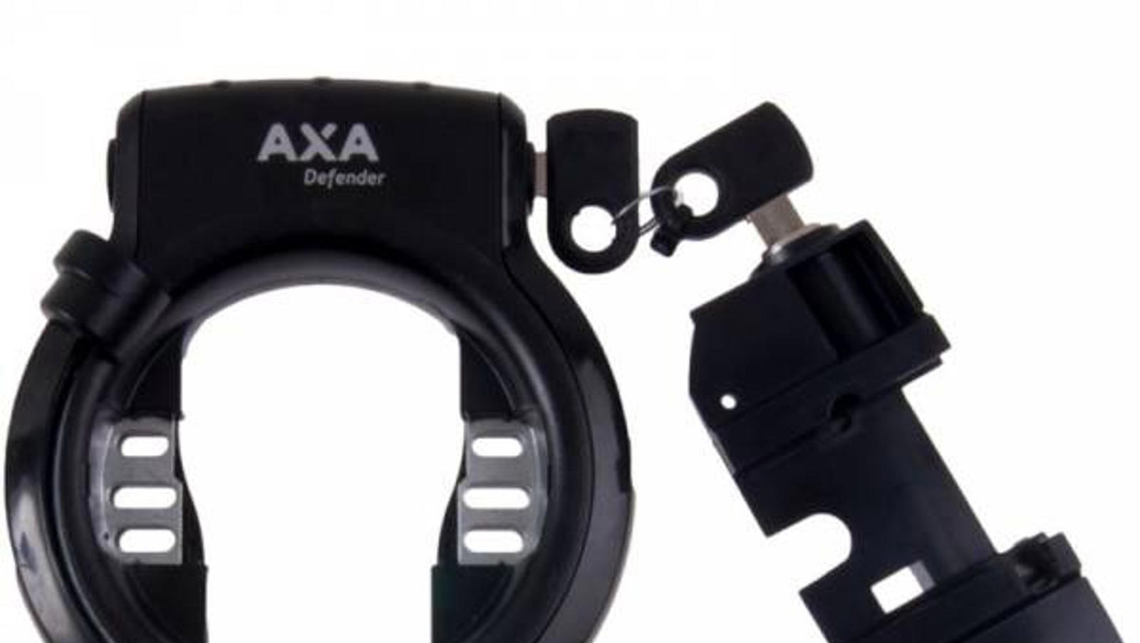 AXA Defender ramlås och Bosch Gen2 batterilås till pakethållare